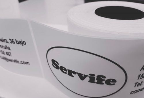 Etiquetas anónimas en La Coruña Etiquetas anónimas en La Coruña